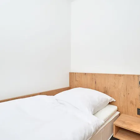 Nordstrand, N101 دوهنين