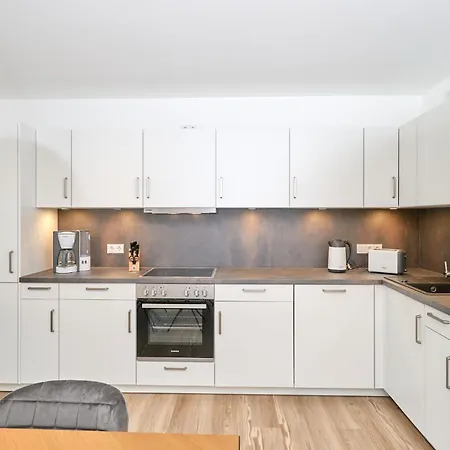 Nordstrand, N101 دوهنين